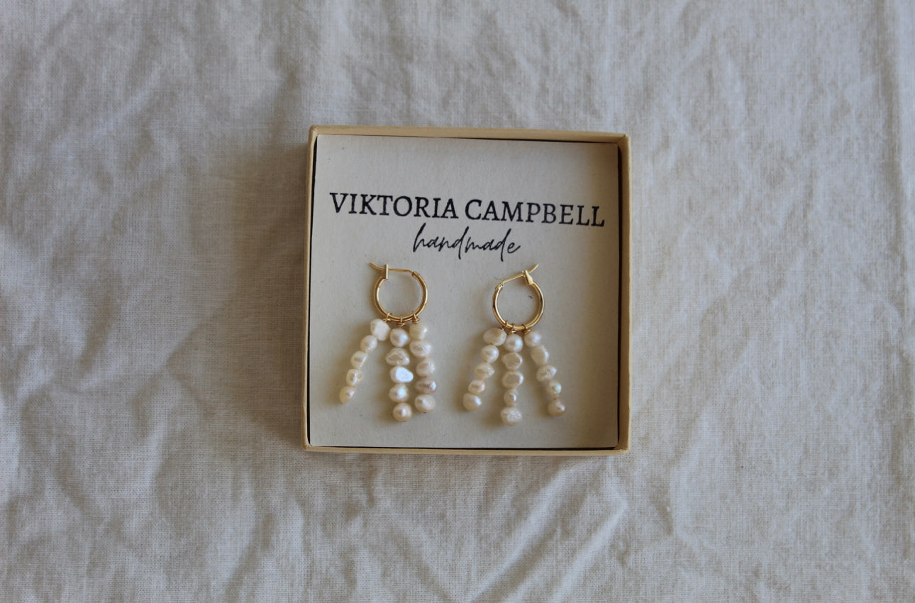 Earrings "Delicate Pearls"